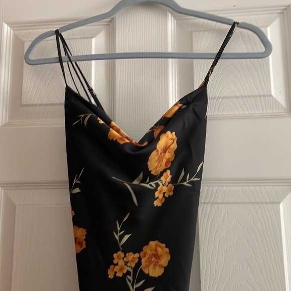 ASTR/ slip dress - Picture 2 of 4